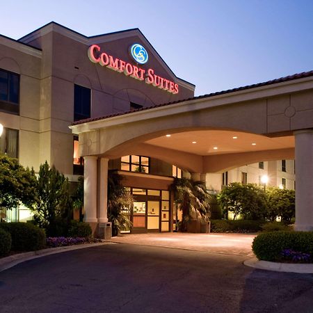 Comfort Suites Starkville Exterior foto
