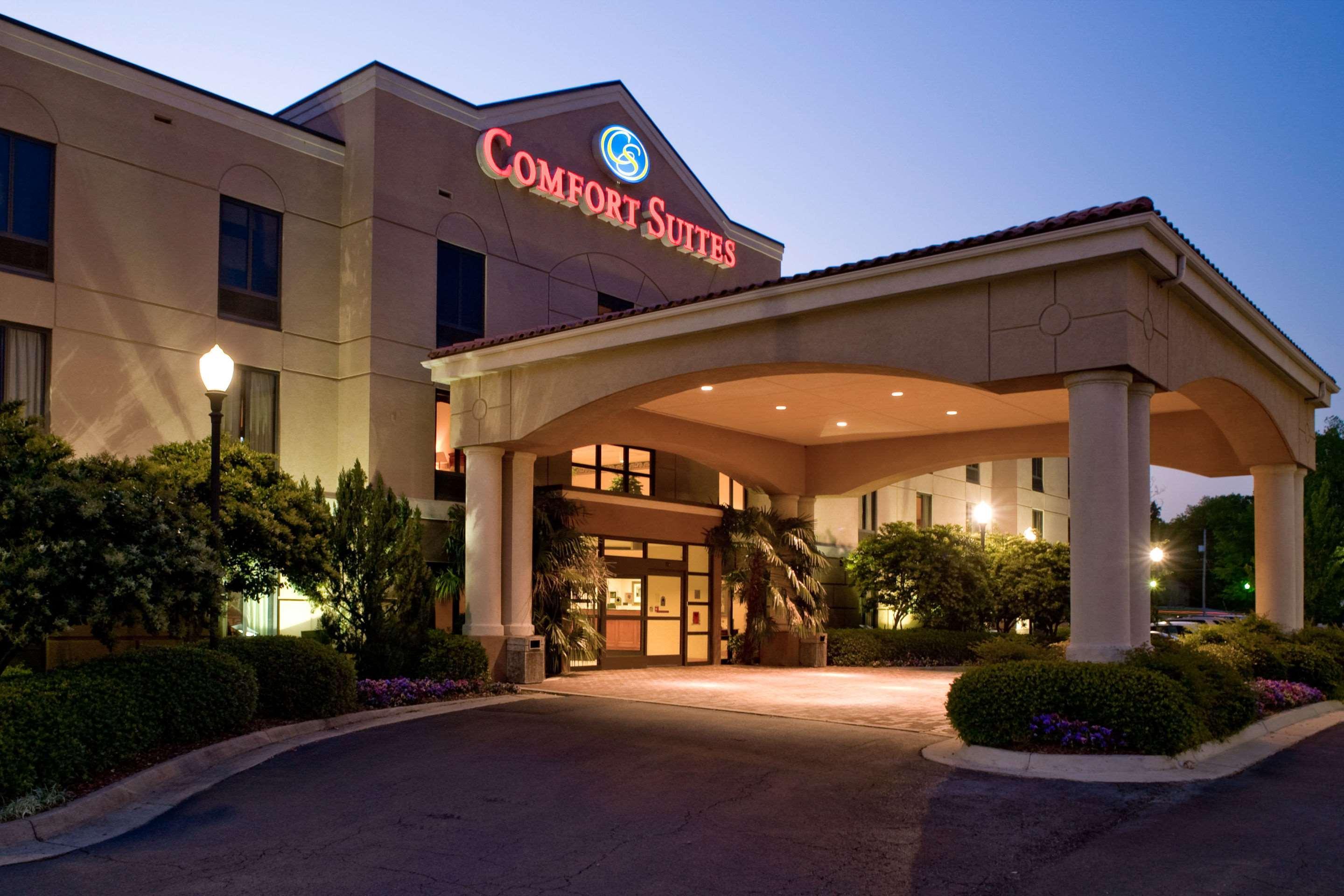 Comfort Suites Starkville Exterior foto